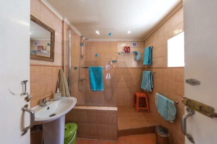 Moradia T2 para Venda em Monchique Foto 7