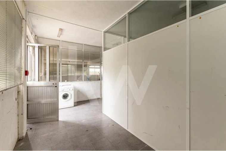 Armazém para Venda em Vagos e Santo António Foto 12