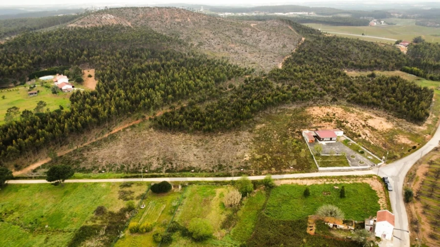 Terreno para Venda em Campelos e Outeiro da Cabeça Foto 5