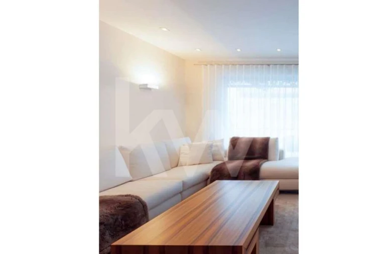 Moradia T8 para Venda em Subportela, Deocriste e Portela Susã Foto 16