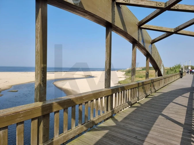 Moradia T3 para Venda em Labruge Foto 9