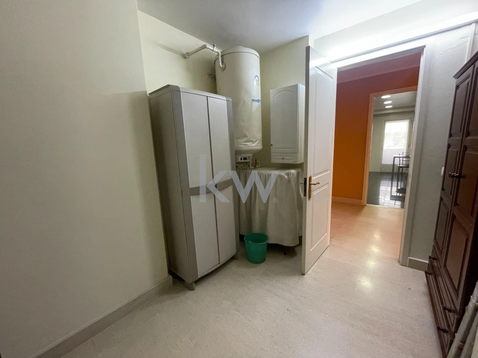 Apartamento T3 para Arrendamento em Avenidas Novas Foto 13