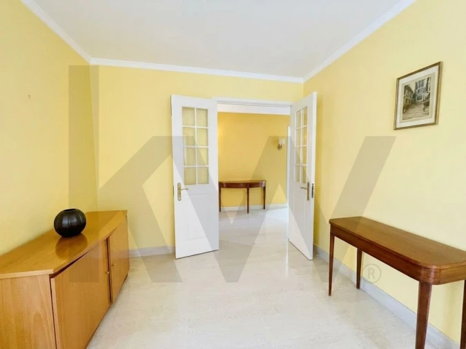 Apartamento T3 para Arrendamento em Avenidas Novas Foto 40