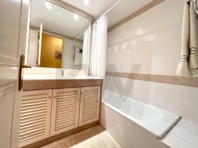 Apartamento T3 para Arrendamento em Avenidas Novas Foto 29