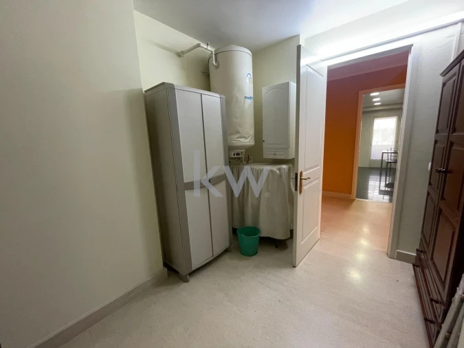 Apartamento T3 para Arrendamento em Avenidas Novas Foto 13