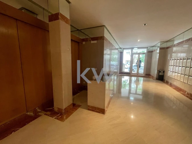 Apartamento T3 para Arrendamento em Avenidas Novas Foto 29
