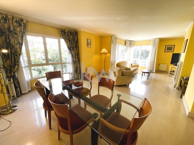 Apartamento T3 para Arrendamento em Avenidas Novas Foto 2