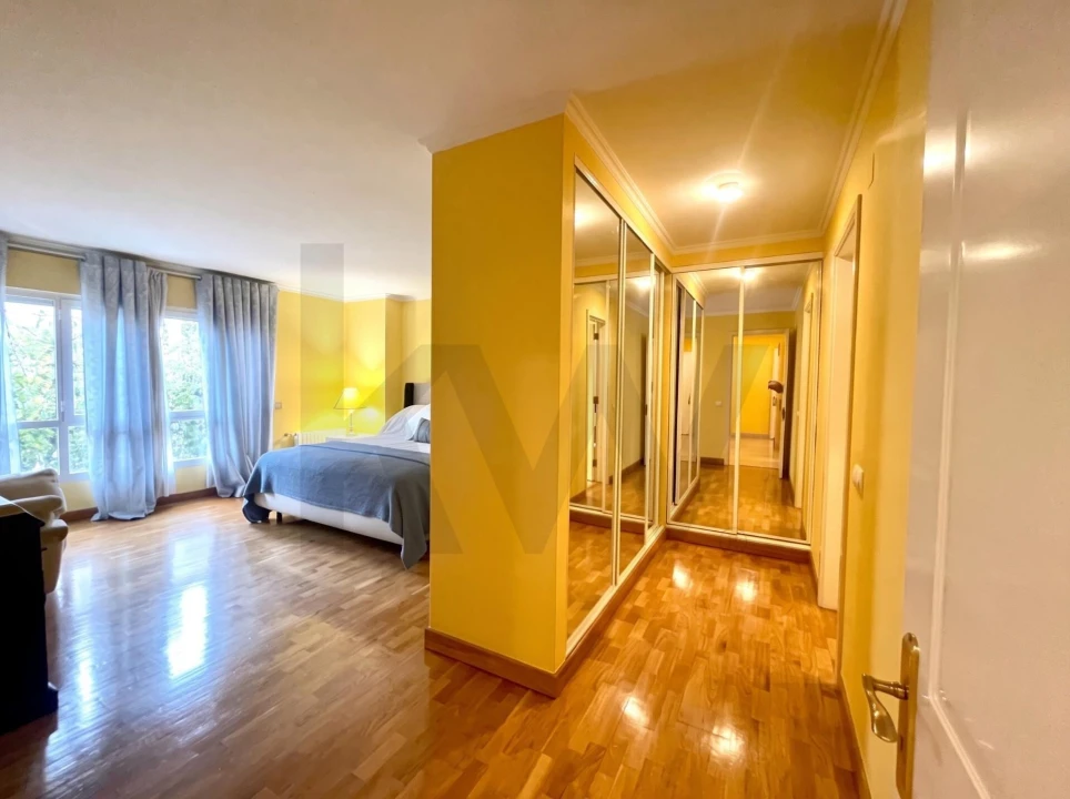 Apartamento T3 para Arrendamento em Avenidas Novas Foto 20