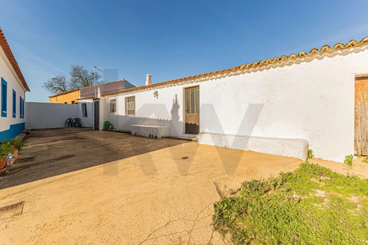 Moradia T2 para Venda em Silves Foto 7