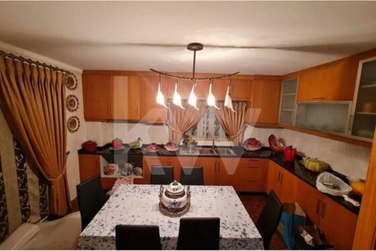 Moradia T4 para Venda em Vila de Prado Foto 21