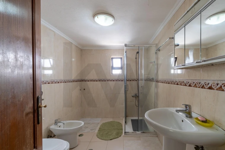 Moradia T4 para Venda em Castro Marim Foto 9