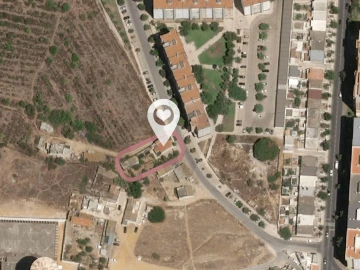 Terreno para Venda em Faro (Sé e São Pedro)