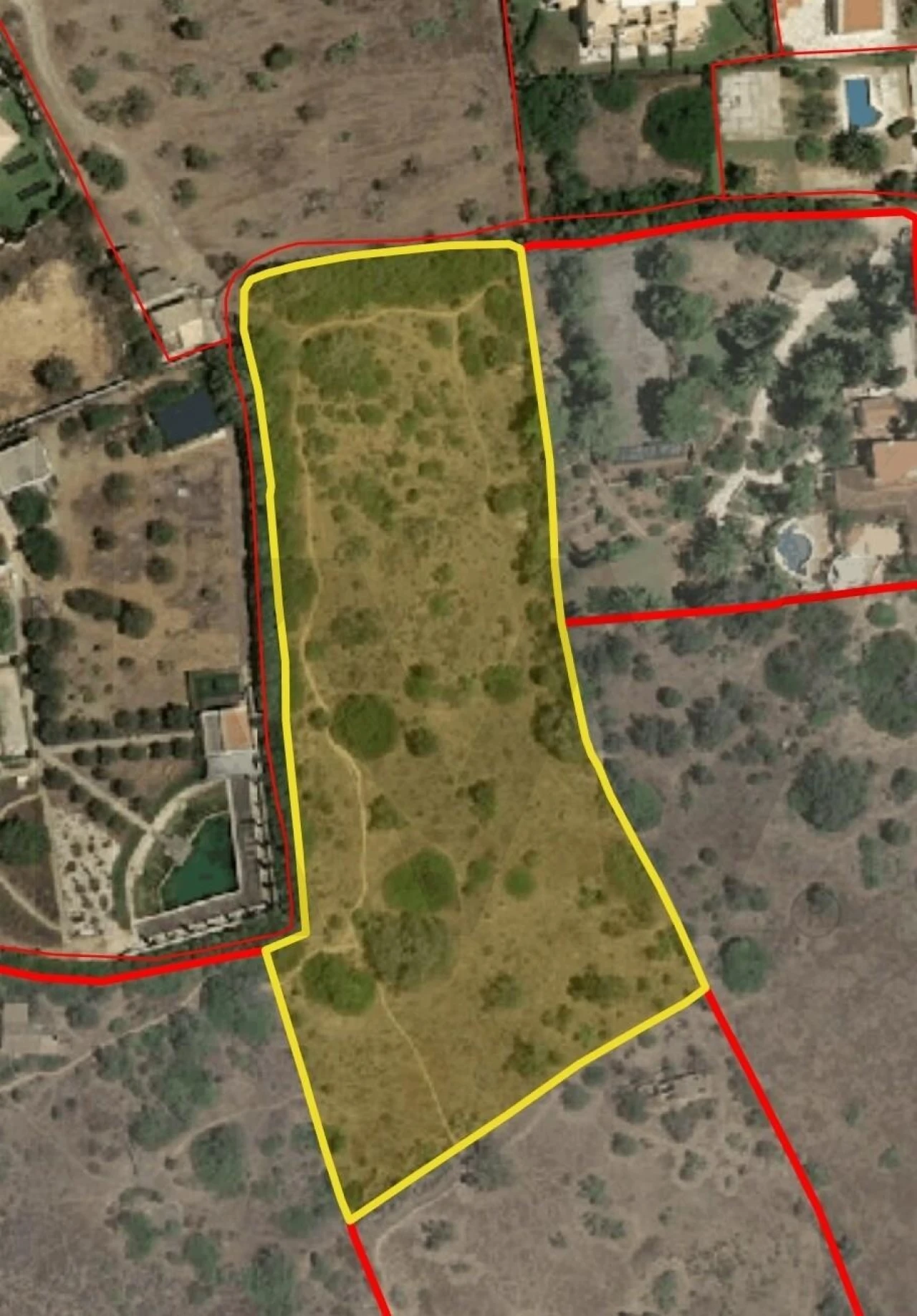 Terreno para Venda em Lagos (São Sebastião e Santa Maria) Foto 9