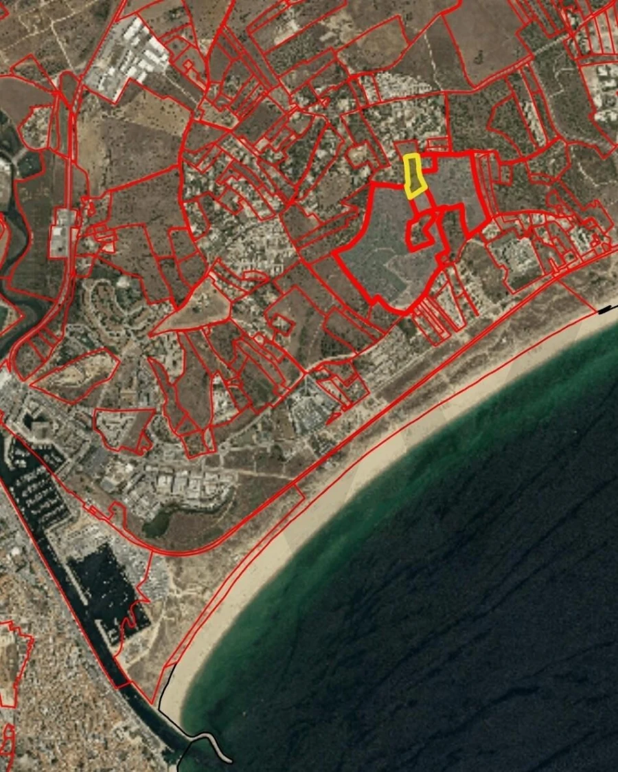 Terreno para Venda em Lagos (São Sebastião e Santa Maria) Foto 7