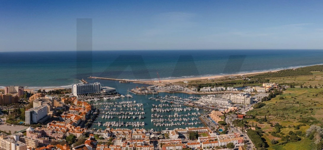 Terreno para Venda em Quarteira Foto 143