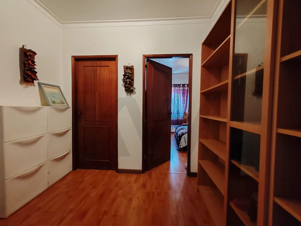 Apartamento T3 para Venda em Alcabideche Foto 8