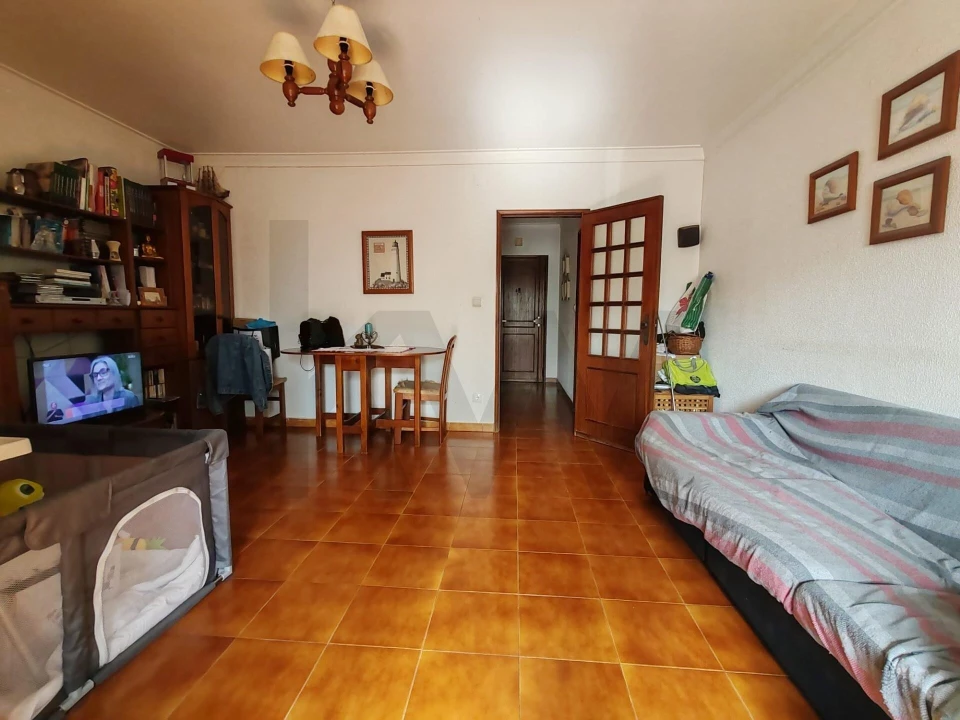 Apartamento T3 para Venda em Alcabideche Foto 3