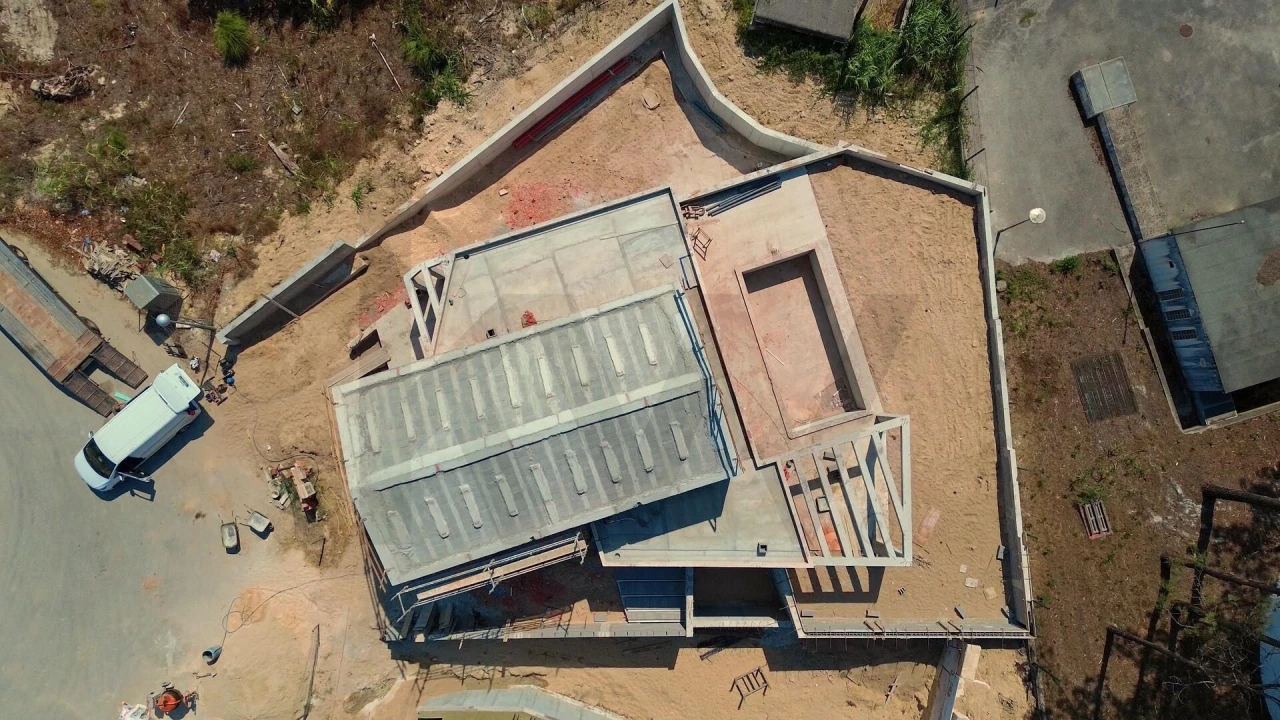 Moradia T4 para Venda em Santa Maria, São Pedro e Sobral da Lagoa Foto 12
