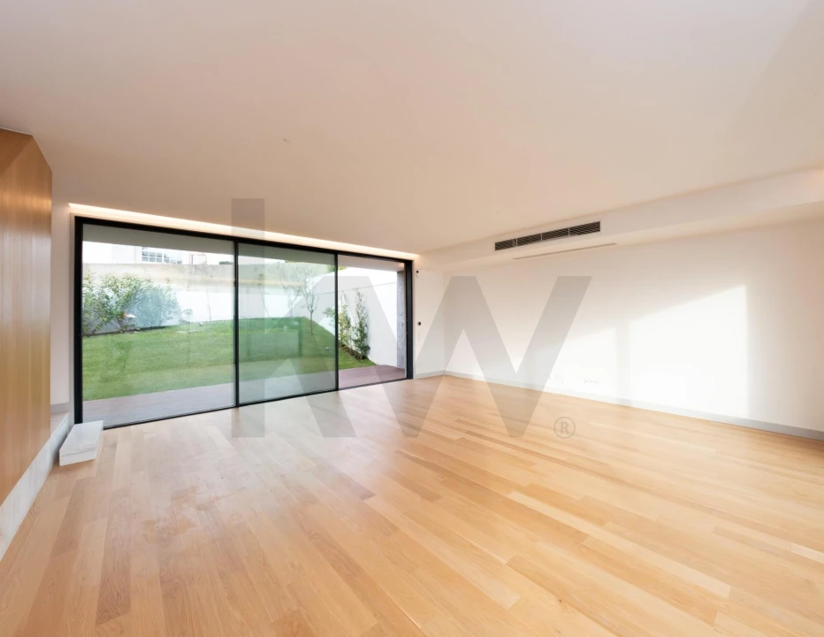 Moradia T4 para Venda em Cascais e Estoril Foto 3