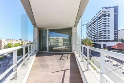 Apartamento T3 para Venda em Olivais
