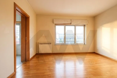 Apartamento T3 para Venda em Olivais