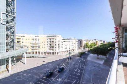 Apartamento T3 para Venda em Olivais