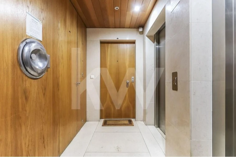 Apartamento T3 para Venda em Olivais Foto 29