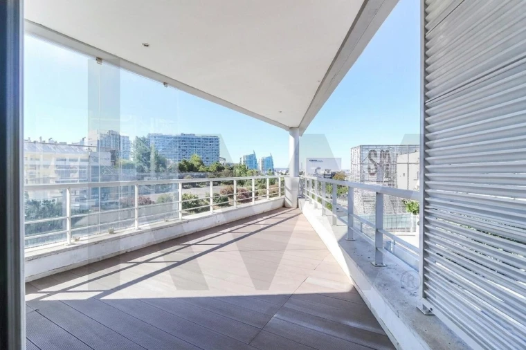 Apartamento T3 para Venda em Olivais Foto 6