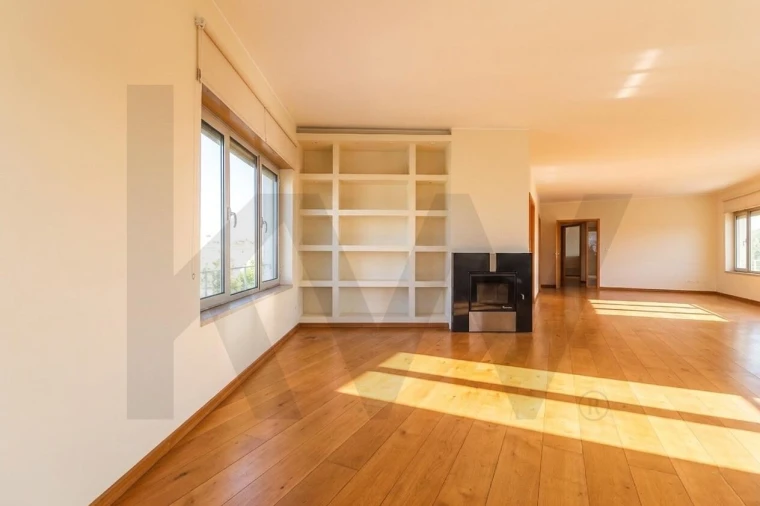 Apartamento T3 para Venda em Olivais Foto 3