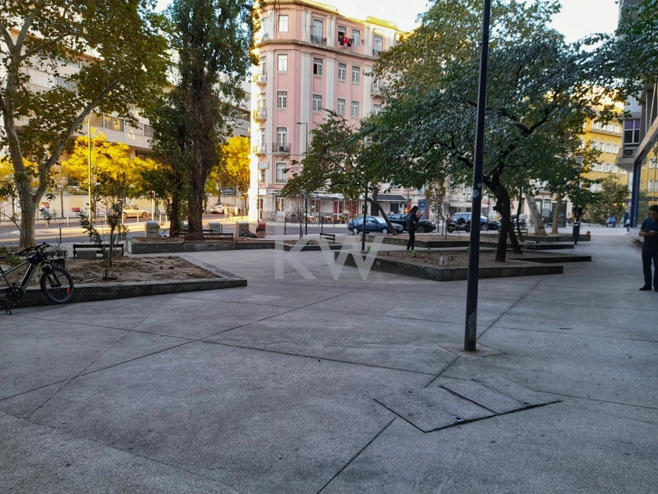 Loja para Venda em Arroios Foto 1
