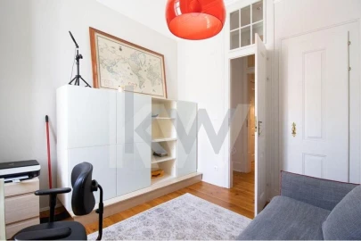 Apartamento T4 para Arrendamento em Misericórdia