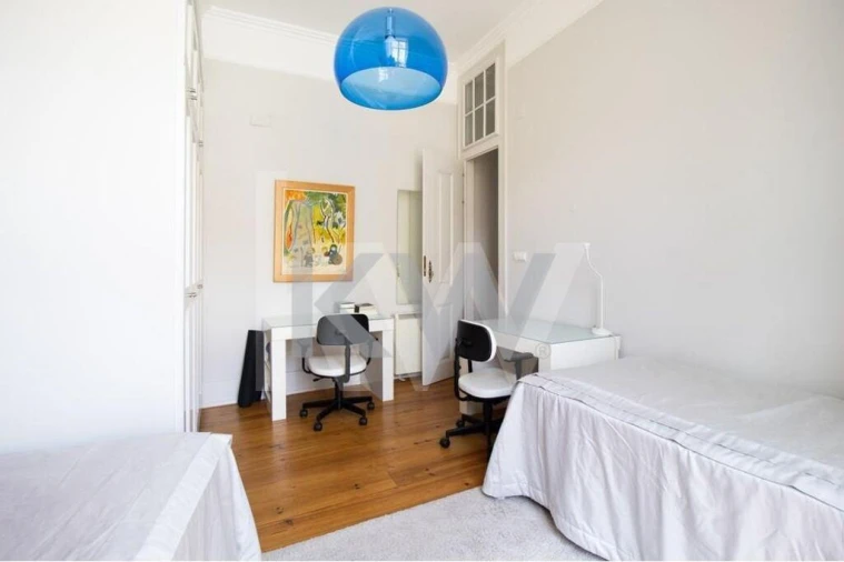 Apartamento T4 para Arrendamento em Misericórdia Foto 16