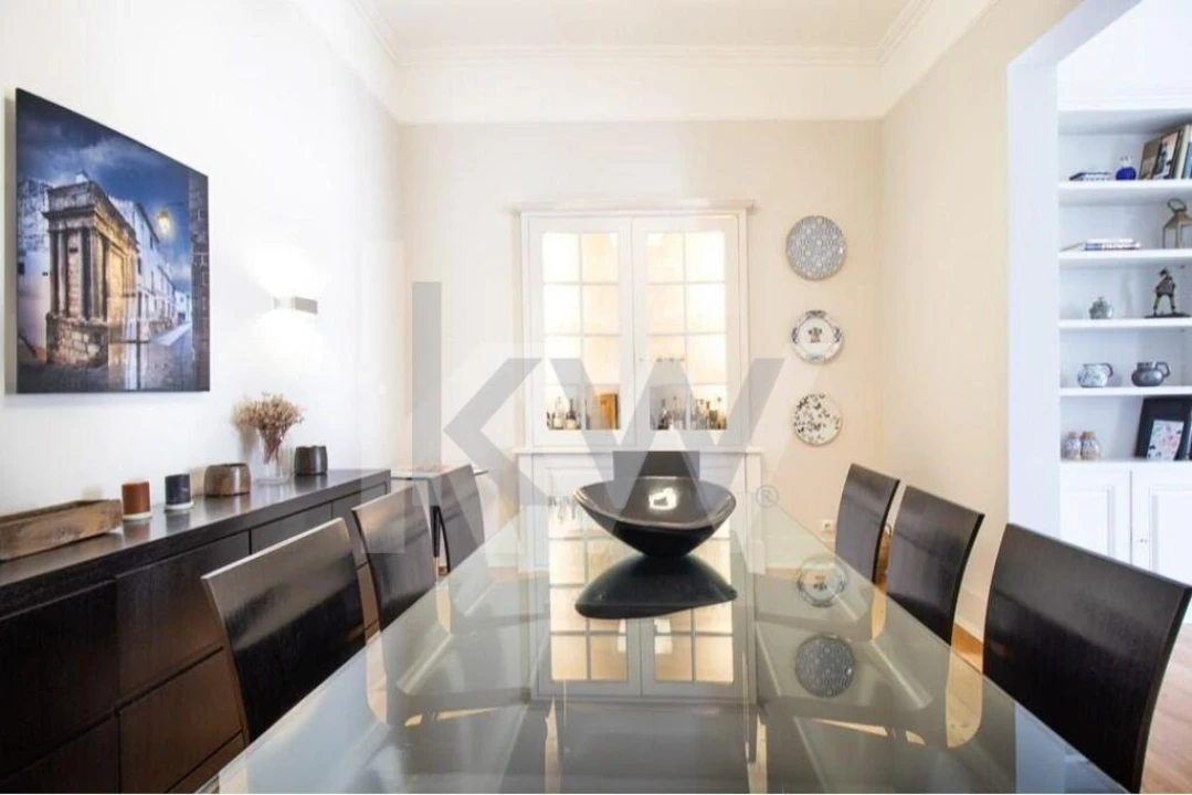 Apartamento T4 para Arrendamento em Misericórdia Foto 5