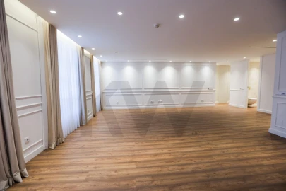Apartamento T3 para Venda em Santo António