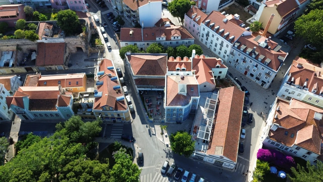 Prédio para Venda em Oeiras e São Julião da Barra, Paço de Arcos e Caxias Foto 6