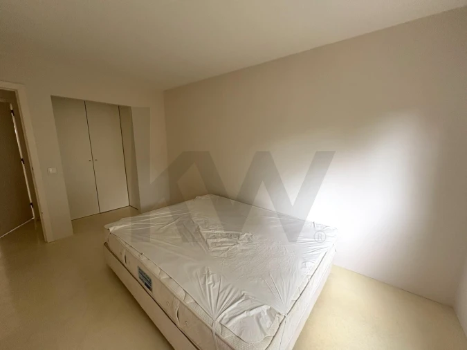 Apartamento T2 para Arrendamento em Oeiras e São Julião da Barra, Paço de Arcos e Caxias Foto 11