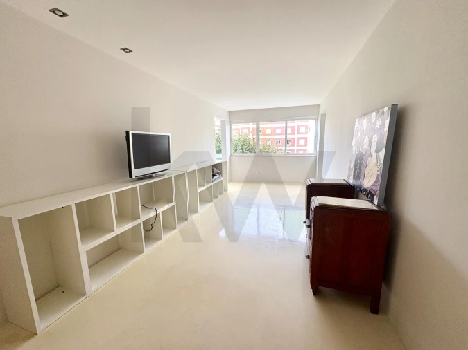 Apartamento T2 para Arrendamento em Oeiras e São Julião da Barra, Paço de Arcos e Caxias Foto 8