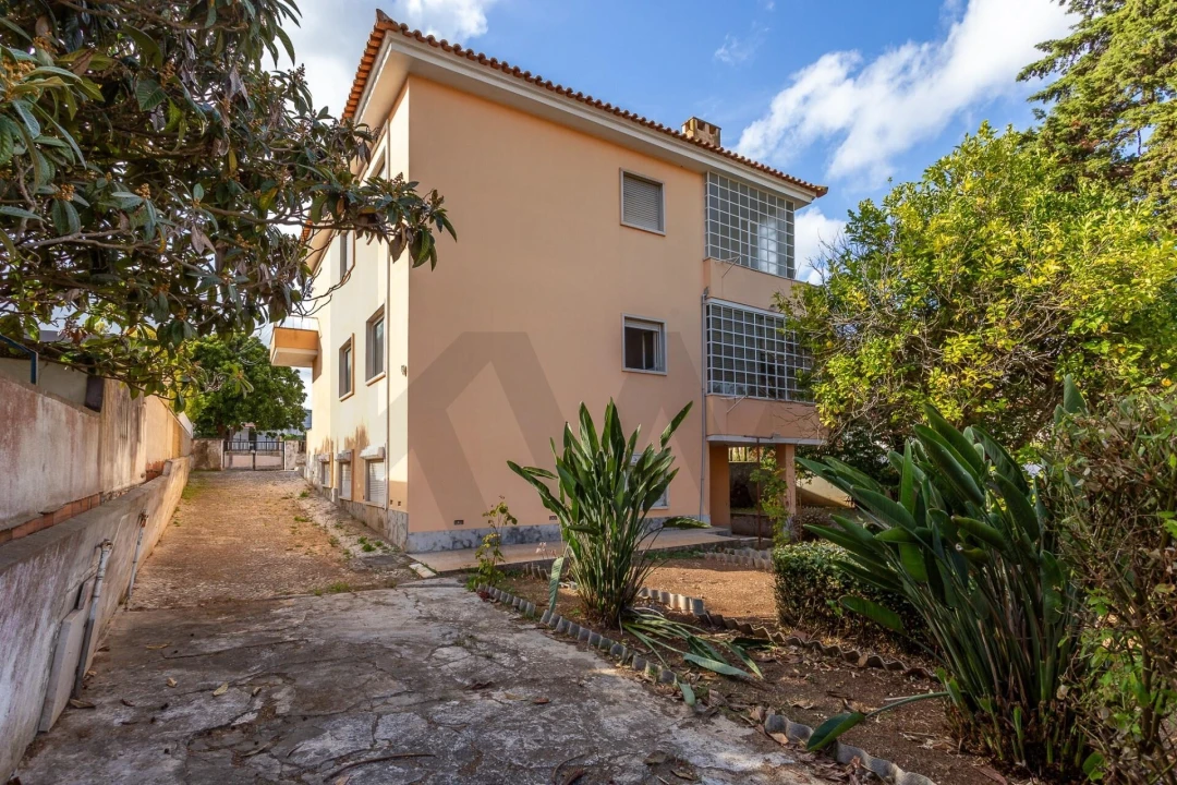 Moradia T6 para Venda em Oeiras e São Julião da Barra, Paço de Arcos e Caxias Foto 3