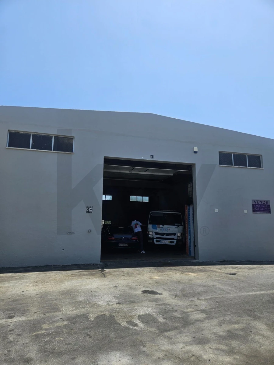 Armazém para Venda em Algueirão-Mem Martins Foto 4