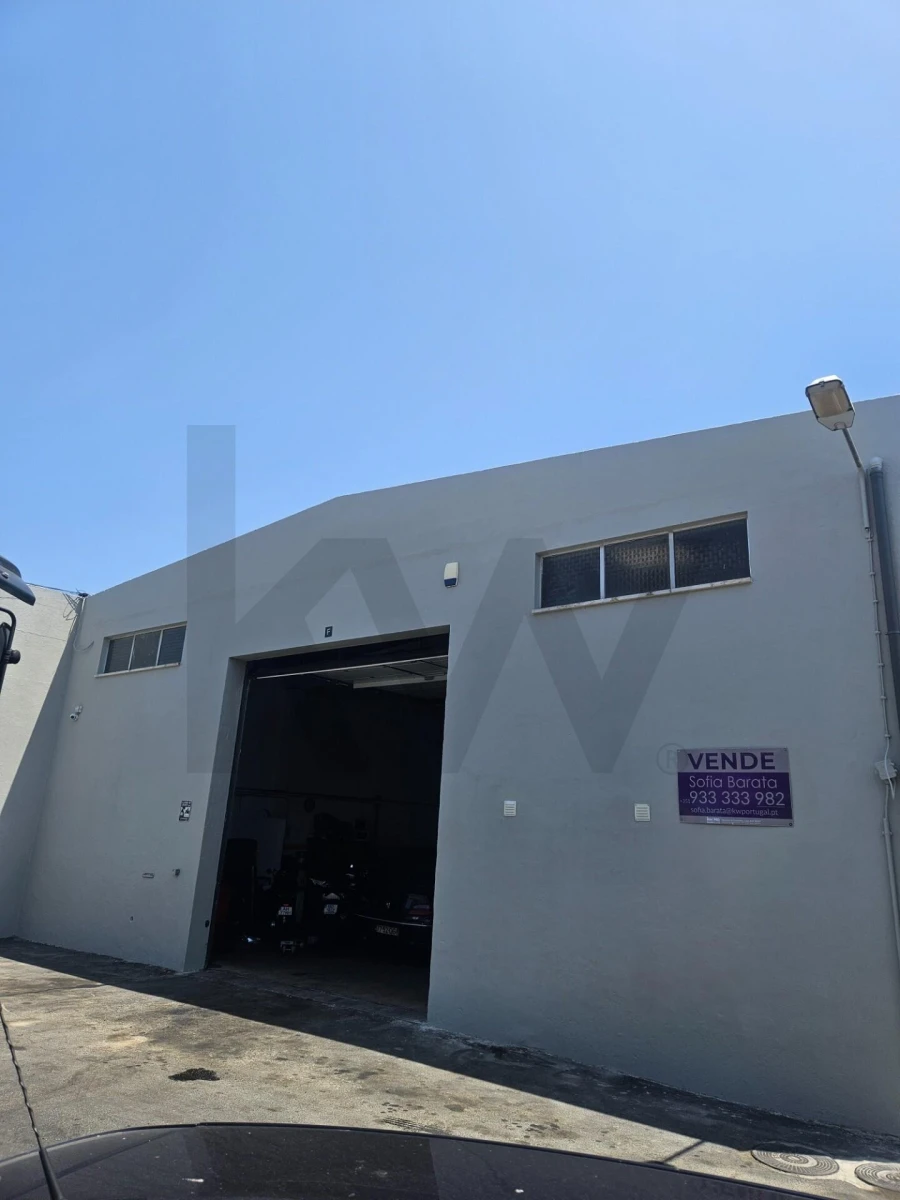 Armazém para Venda em Algueirão-Mem Martins Foto 9