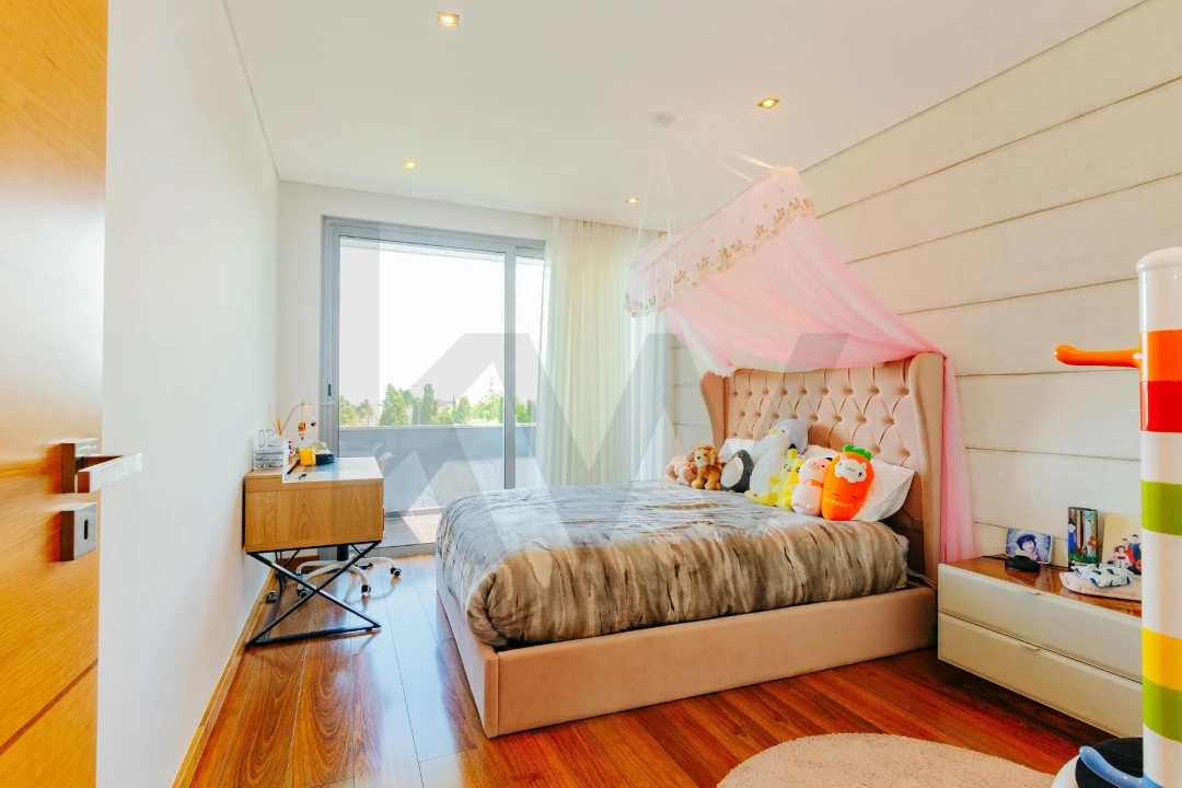 Moradia T7 para Venda em Queluz e Belas Foto 43