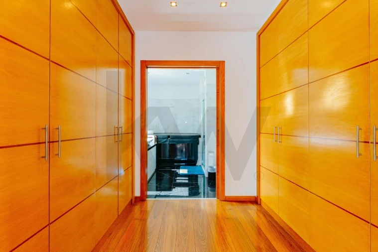 Moradia T7 para Venda em Queluz e Belas Foto 33