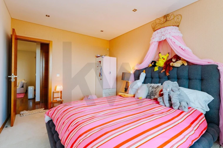 Moradia T7 para Venda em Queluz e Belas Foto 37