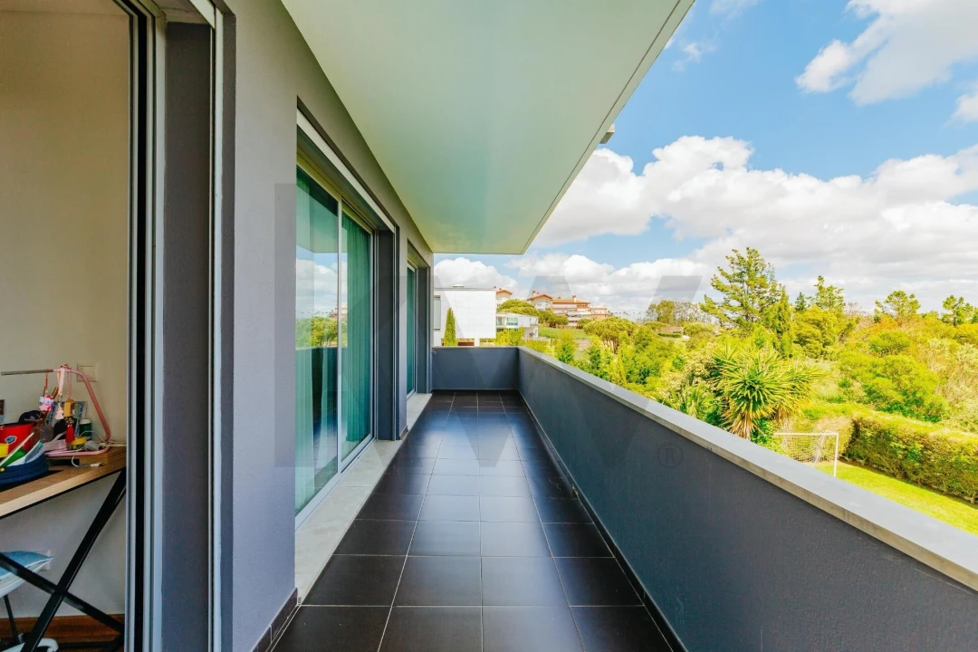 Moradia T7 para Venda em Queluz e Belas Foto 39