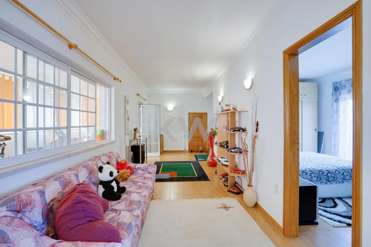 Moradia T5 para Venda em Santa Maria e São Miguel, São Martinho, São Pedro Penaferrim Foto 51