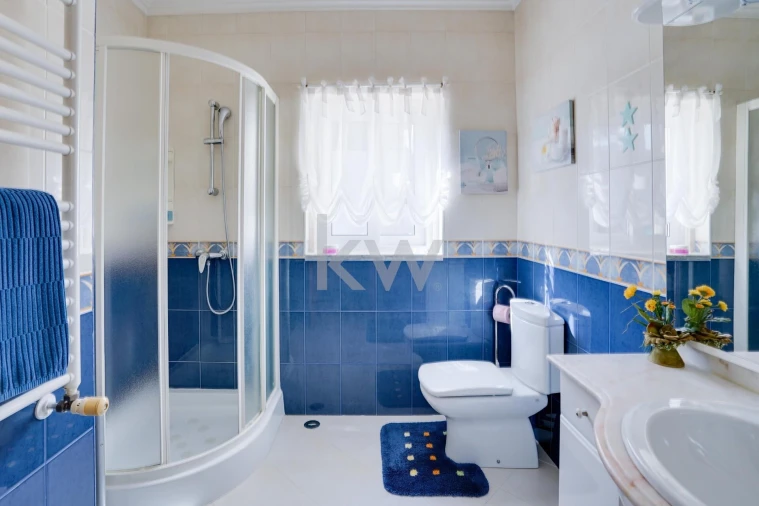 Moradia T5 para Venda em Santa Maria e São Miguel, São Martinho, São Pedro Penaferrim Foto 48