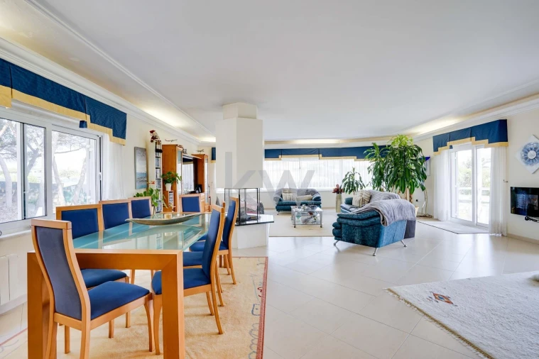 Moradia T5 para Venda em Santa Maria e São Miguel, São Martinho, São Pedro Penaferrim Foto 19