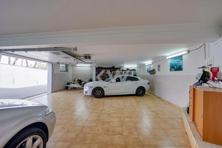 Moradia T5 para Venda em Santa Maria e São Miguel, São Martinho, São Pedro Penaferrim Foto 61