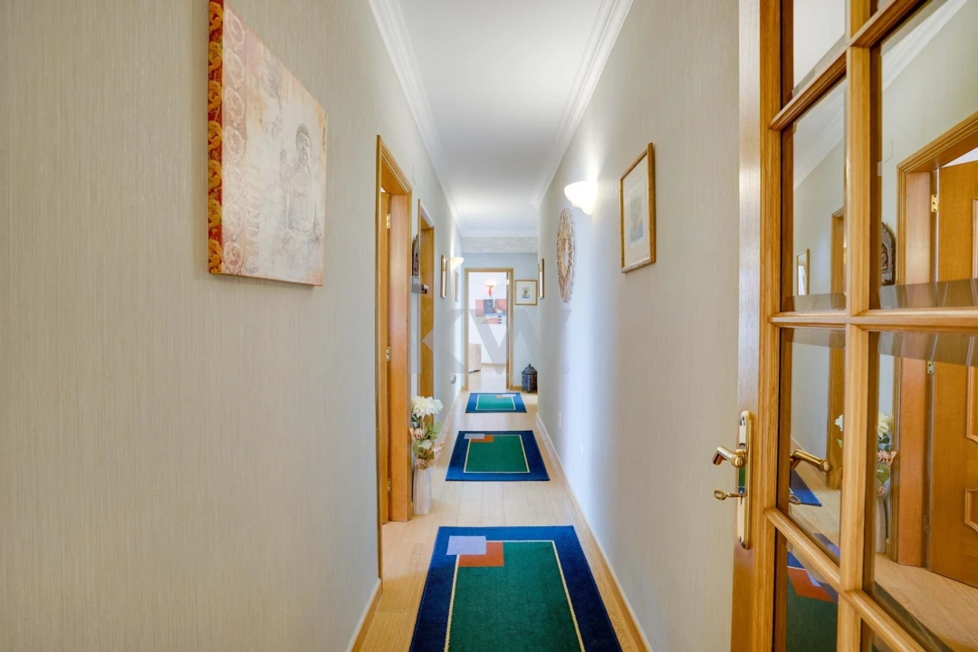 Moradia T5 para Venda em Santa Maria e São Miguel, São Martinho, São Pedro Penaferrim Foto 31