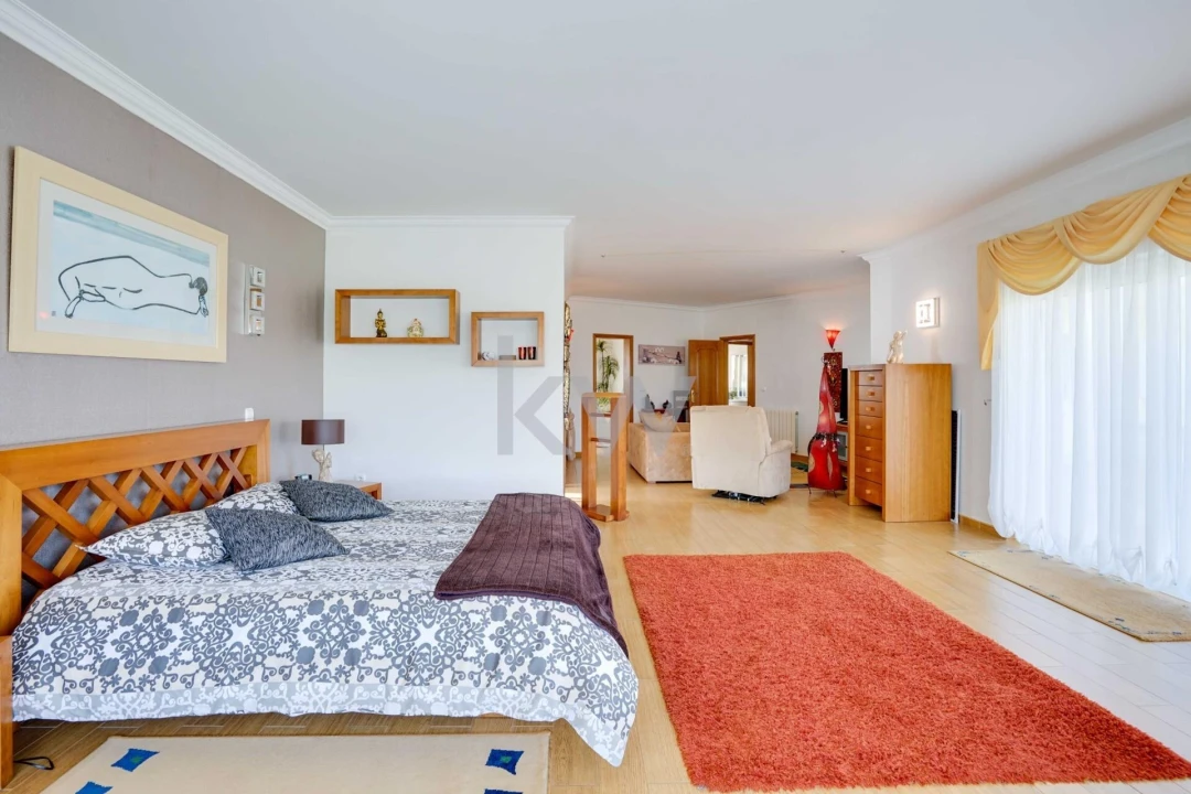 Moradia T5 para Venda em Santa Maria e São Miguel, São Martinho, São Pedro Penaferrim Foto 37